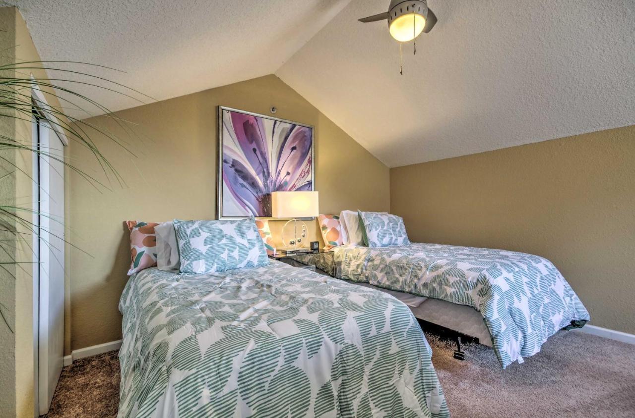 Osage Beach Condo With Shared Pool And Lake Views! Exterior photo
